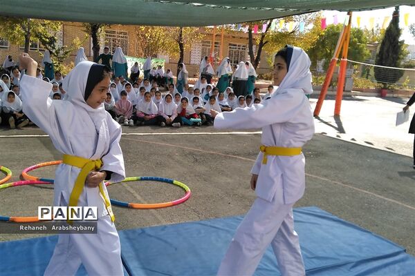 افتتاحیه المپیاد ورزشی درون‌ مدرسه‌ای در مدارس شهرستان آباده