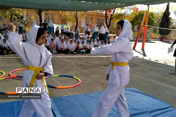 افتتاحیه المپیاد ورزشی درون‌ مدرسه‌ای در مدارس شهرستان آباده