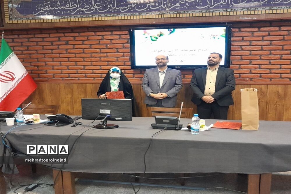 افتتاح دبیرخانه کانون نوجوانان شهرداری منطقه ۱۰