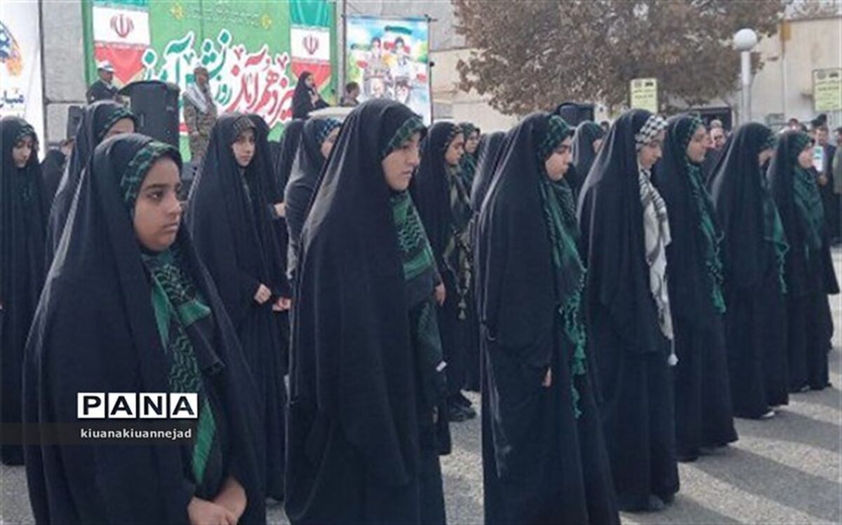 سرود دارای رسالت متعالی است