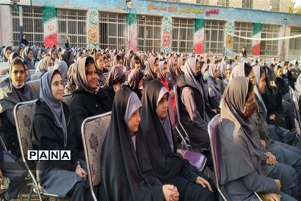 بزرگداشت شهید تیمسار فلاحی در دبیرستان شهید تیمسار فلاحی ناحیه یک کرج