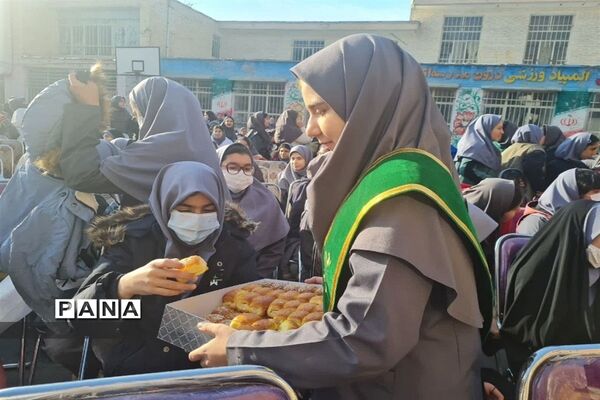 بزرگداشت شهید تیمسار فلاحی در دبیرستان شهید تیمسار فلاحی ناحیه یک کرج