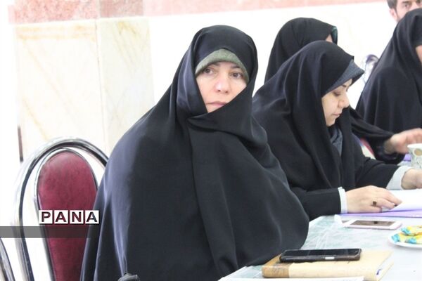 نخستین گردهمایی تعیین و  تبیین اهداف برنامه فراگیر پرورشی