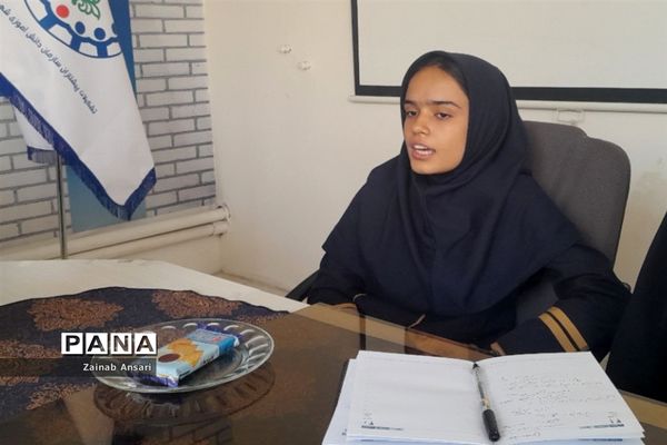 جلسه هم‌اندیشی هیات‌های دانش‌آموزی مدارس در آموزش و پرورش ملارد