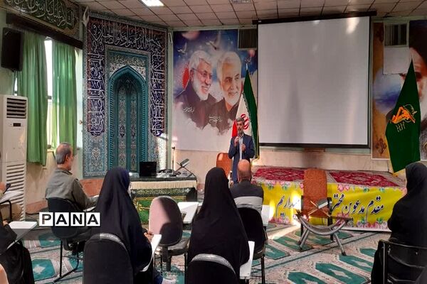 تجدید میثاق دانش‌آموزان منطقه ۲ با آرمان‌های شهدای ۸ سال دفاع مقدس در قالب کاروان راهیان نور