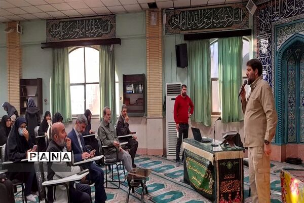 تجدید میثاق دانش‌آموزان منطقه ۲ با آرمان‌های شهدای ۸ سال دفاع مقدس در قالب کاروان راهیان نور
