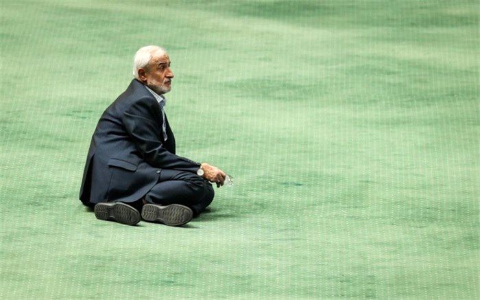 استعفای الیاس نادران اعلام وصول شد