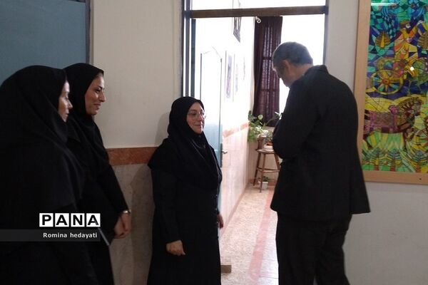 بازدید تخصصی مسئولان بخش فنی و حرفه‌ای و کاردانش اداره کل آموزش و پرورش شهرستان‌های تهران از هنرستان‌مبتکران رودهن
