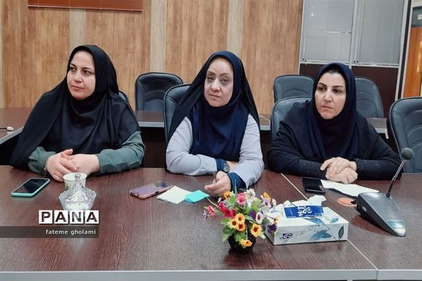 نشست هم اندیشی مسئولان سازمان دانش‌آموزی استان فارس