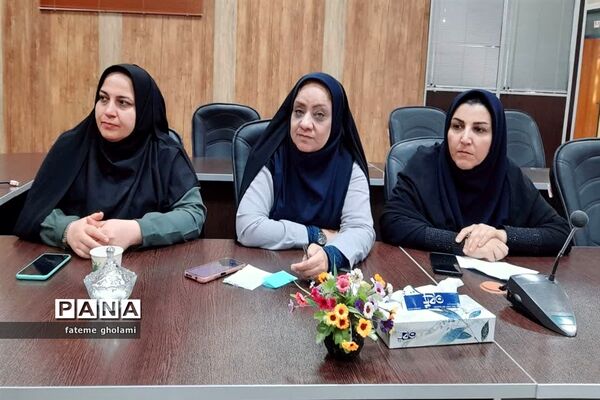 نشست هم اندیشی مسئولان سازمان دانش‌آموزی استان فارس