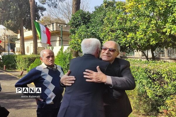 گردهمایی فارغ‌ التحصیلان و اساتید هنرستان ماندگار نمونه دولتی طالقانی