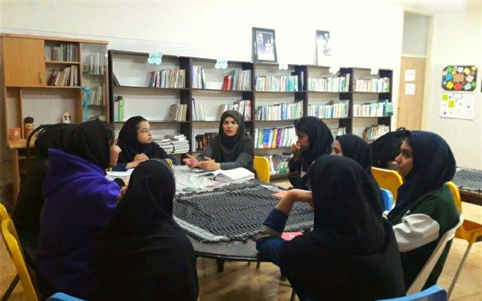 یکی از مزایای کتابخوانی بهبود حافظه در افراد است