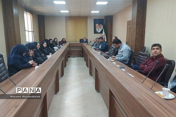 برگزاری دومین جلسه‌ کارگروه بررسی طرح‌های جلوگیری از آسیب‌های اجتماعی در نوجوانان