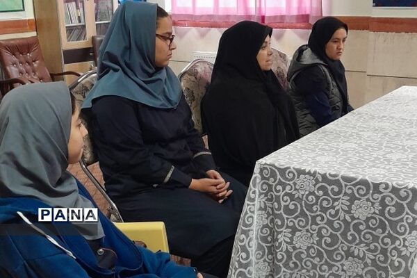 برگزاری جلسات گفتمان دینی و معرفی شهید شاخص در ناحیه دو ری