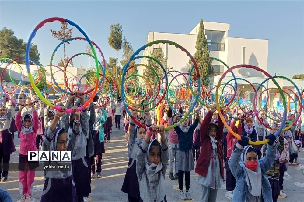 صبحگاه با نشاط دانش‌آموزان آموزشگاه حاج رحیم خالصی