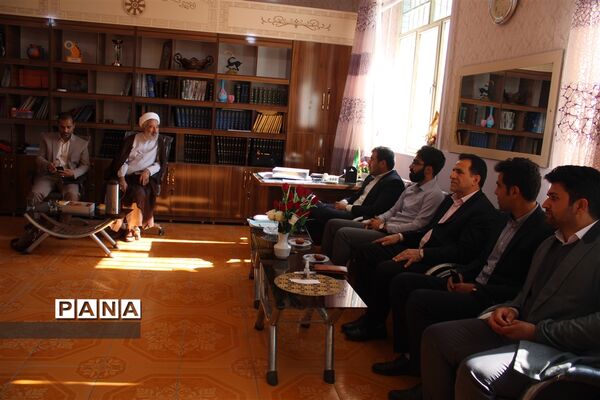 بازدید مدیرسازمان دانش‌آموزی استان لرستان از مدارس شهرستان کوهدشت