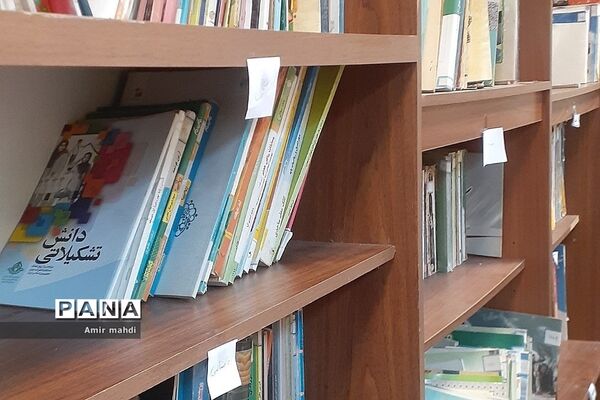 ثبت نام رایگان کتابخانه‌های قرچک به مناسبت هفته کتاب و کتابخوانی