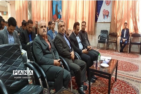 مراسم دوره  ارتقاء کارشناس و کارشناس مسئولان مشاوره و مراقبت در برابر آسیب‌های اجتماعی