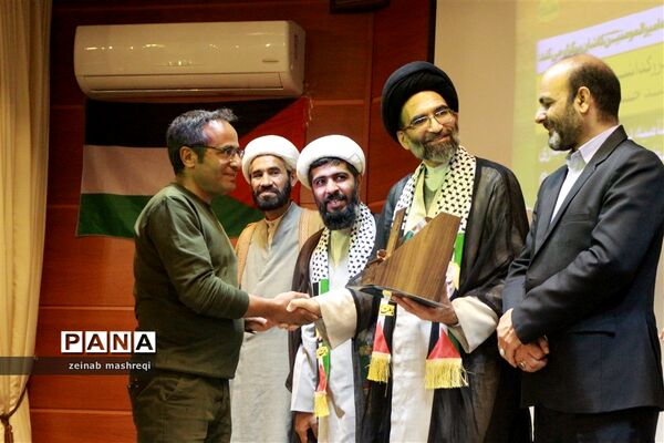 دومین دوره مجازی حفظ یکساله قرآن کریم  در کاشان