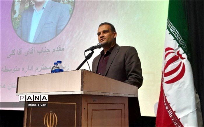 شرکت در جشنواره‌ خوارزمی، لازمه شکوفایی استعداد دانش‌آموزان است