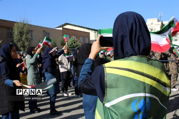 زنگ حمایت از فلسطین ناحیه یک بهارستان در آموزشگاه موفقیان یک