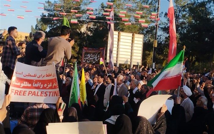 راهپیمایی حماسی مردم دارالمومنین کاشان