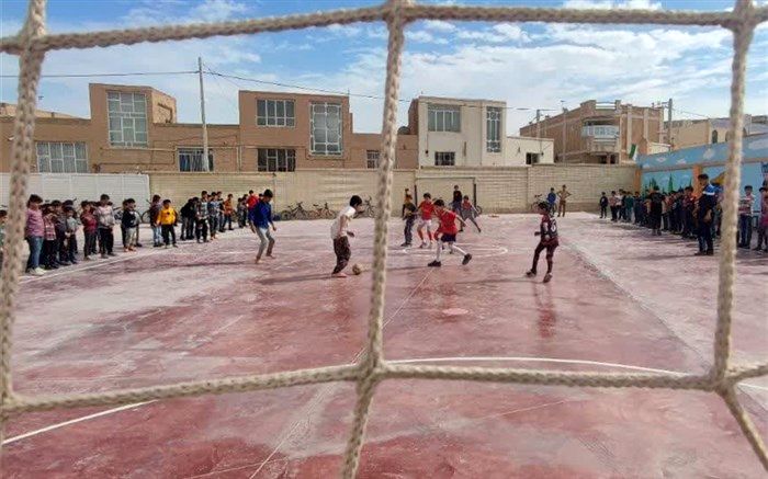 برگزاری مسابقات جام شهدا آموزشگاه ارچین شهرستان میبد/ فیلم