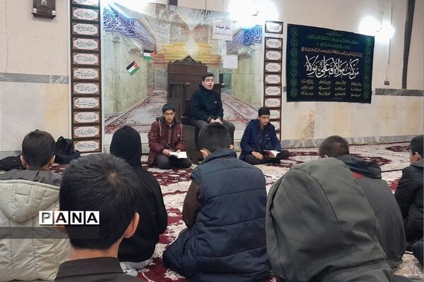 برگزاری مراسم زیارت عاشورا در دبیرستان علامه طباطبایی ناحیه 2 ری
