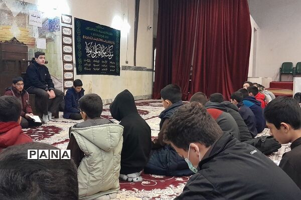 برگزاری مراسم زیارت عاشورا در دبیرستان علامه طباطبایی ناحیه 2 ری