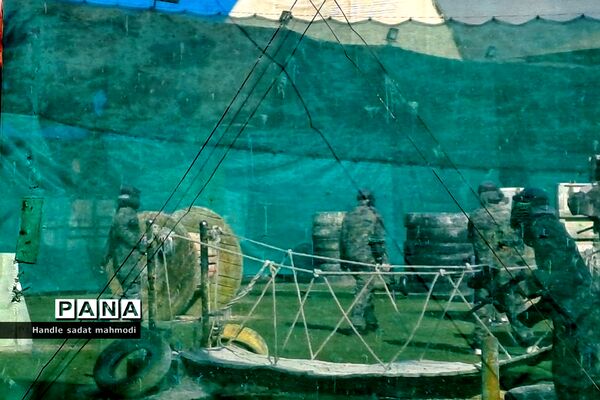 اردوی دانش‌آموزان مدرسه نوین آفرین رودهن در مجموعه پینت ‌بال ورزشگاه آزادی تهران