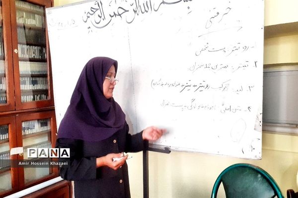 دومین کارگاه آموزش خبرنویسی ویژه دانش‌آموز خبرنگاران پسر در ملارد