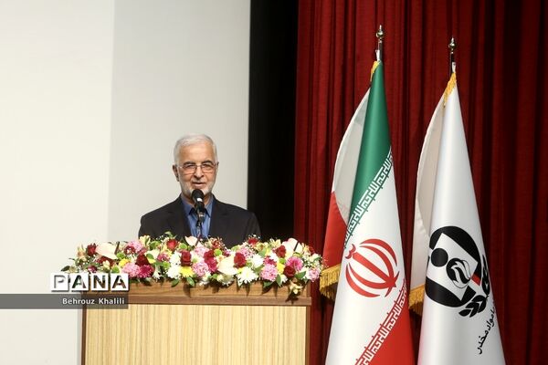 افتتاحیه نمایشگاه عمومی یاریگران زندگی