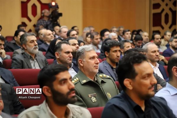 افتتاح نخستین نمایشگاه «یاریگران زندگی»