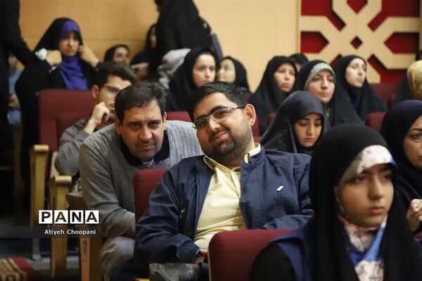 افتتاح نخستین نمایشگاه «یاریگران زندگی»