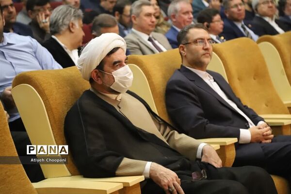 افتتاح نخستین نمایشگاه «یاریگران زندگی»