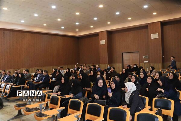 اختتامیه نهمین جشنواره الگوهای برتر تدریس درس تفکر و سبک زندگی