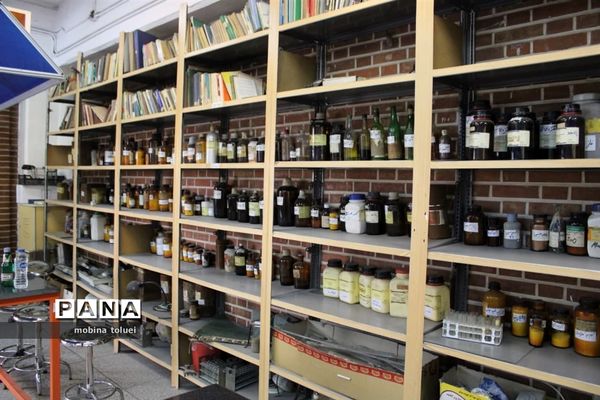 بازدید مدیران ناحیه یک بهارستان از دبیرستان ماندگار البرز