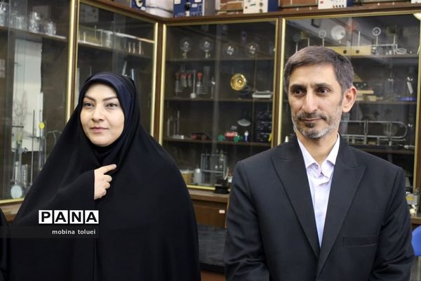 بازدید مدیران ناحیه یک بهارستان از دبیرستان ماندگار البرز