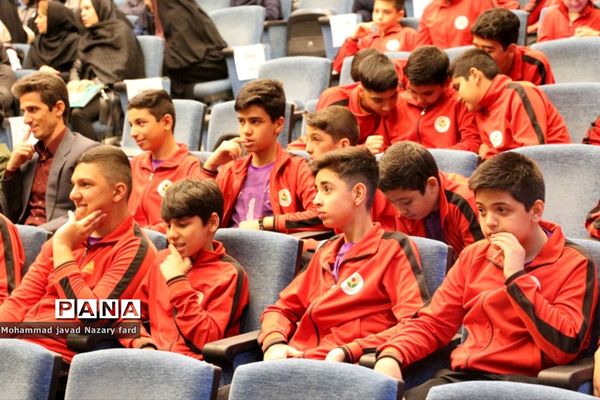 تجلیل از نخبگان ورزش دانش‌آموزی و فرهنگیان خراسان رضوی