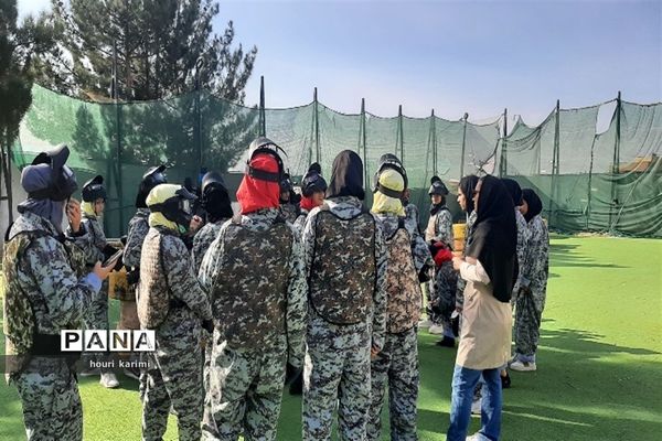 مسابقات پینت‌بال دانش ‌آموزان هنرستان بصیرت