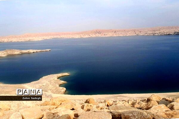 بازدید دانش‌‌آموزان دختر ناحیه‌یک شهرری از مناطق عملیاتی جنوب در اردوی معنوی راهیان نور
