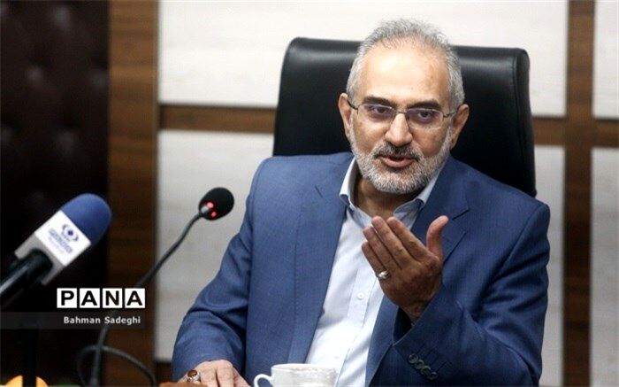درآمد کشور افزایش خواهد یافت؛ معیشت فرهنگیان مورد توجه دولت