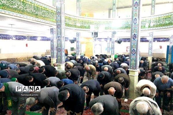اقامه باشکوه نماز جمعه عبادی_سیاسی در شهرستان فیروزکوه