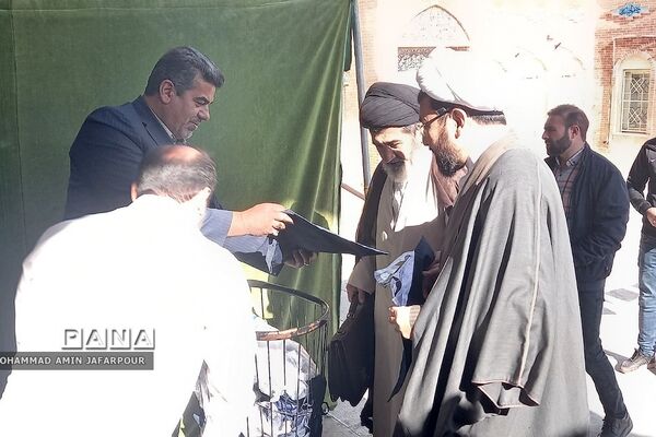 اقامه نماز جمعه در مصلای شهرستان پردیس