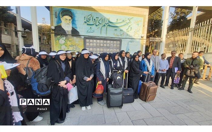 آثار حضور شهدا در زندگی ما ساری و جاری است