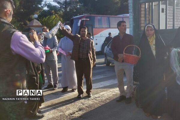 اعزام دانش‌آموزان دختر مدارس فشافویه به اردوی راهیان نور