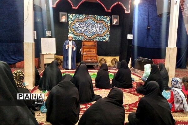 گارگاه روانشناسی ویژه نوجوان در حسینیه شهدا شهرستان قرچک