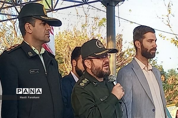 اعزام دانش‌آموزان دختر شهرستان‌قرچک به اردوی راهیان نور