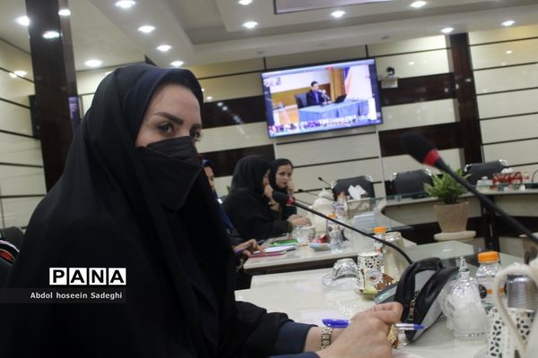 آیین افتتاحیه استقرار برنامه نظام دوری دوره اول ابتدایی ایران قوی مدرسه قوی  هم زمان با سراسر کشور در بوشهر