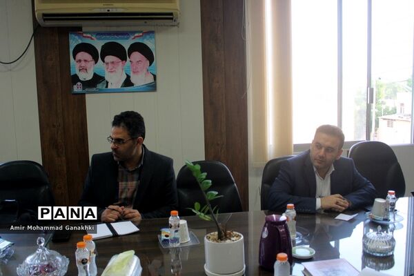 نشست کمیته استانی مانور زلزله در آموزش و پرورش استان بوشهر